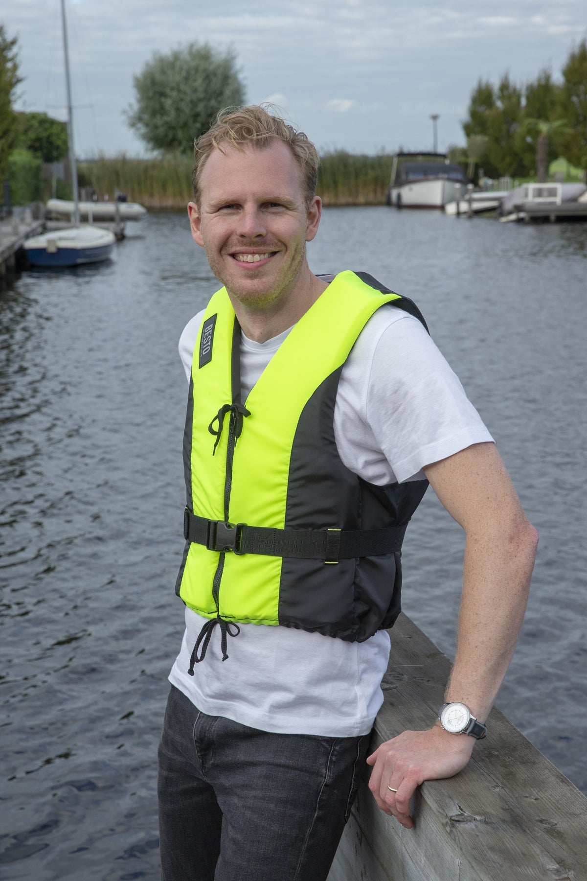 Besto Dinghy Zipper drijfvest geel/zwart 50 N maat M