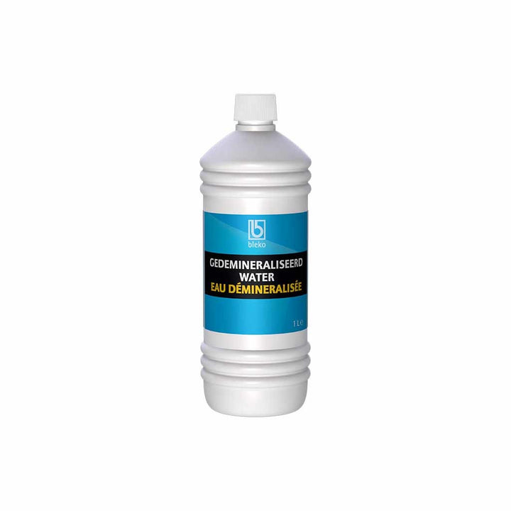 Gedemineraliseerd accuwater