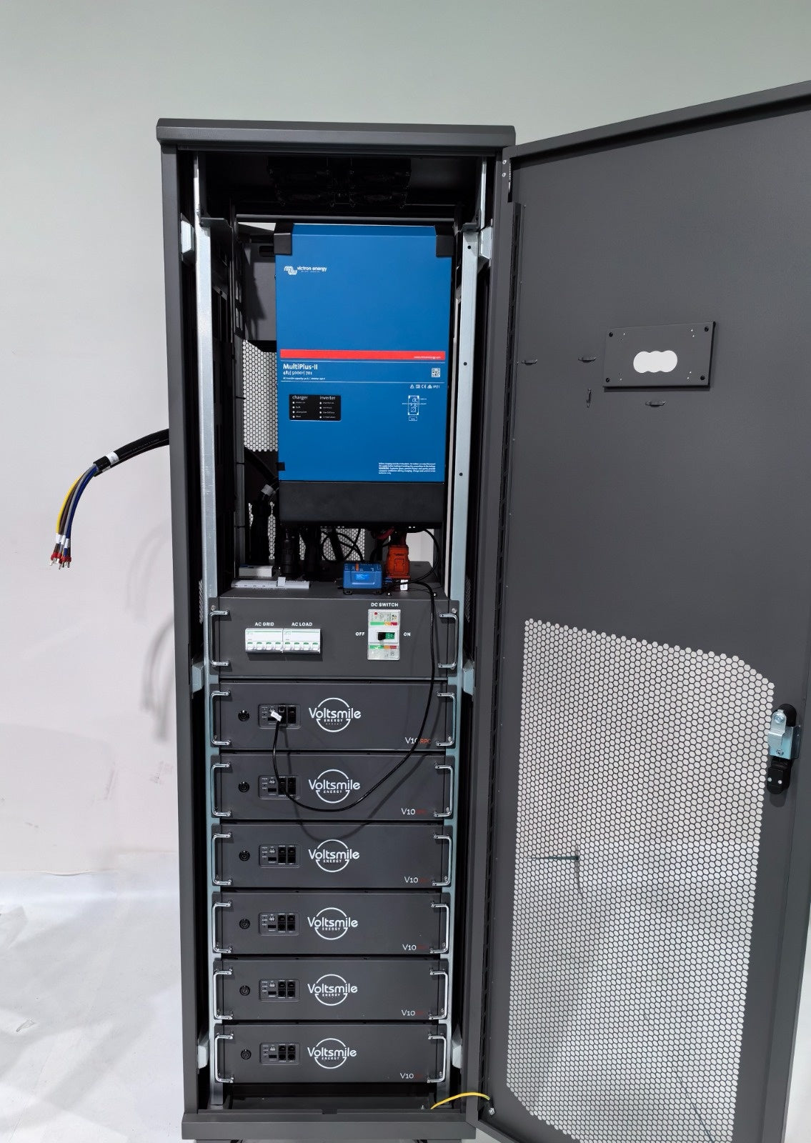 VTB Drie Fase All-in-one cabinet 15Kva - 15,36 kwh – afbeelding 3