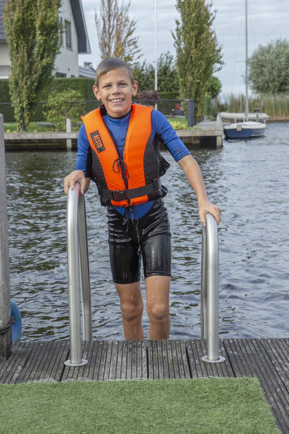 Besto Dinghy Zipper drijfvest oranje/zwart 50 N maat S