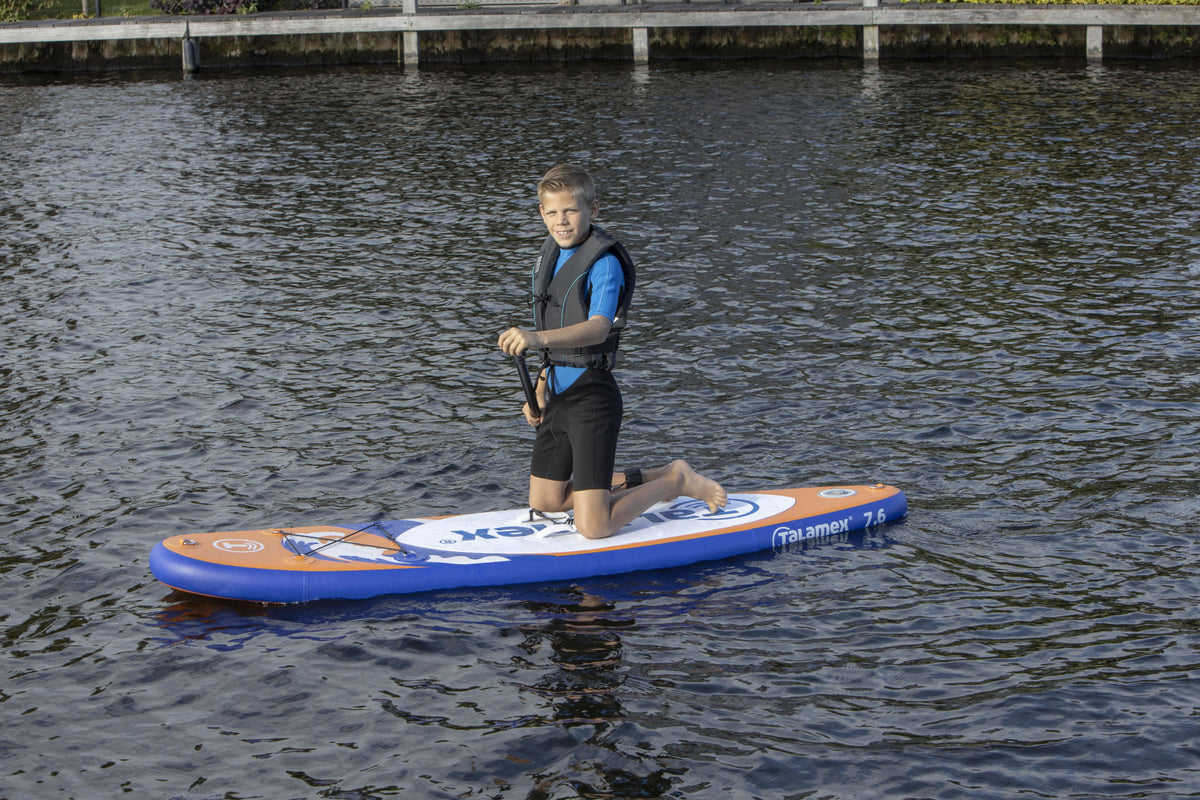 Besto Dinghy Zipper drijfvest zwart met aqua strepen 50 N maat L
